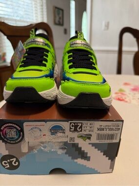 Skechers Kids Neon Green and Black Lighted Sneakers